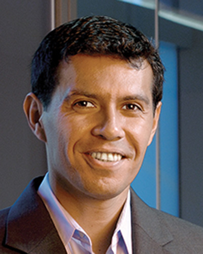 Paulo E. Arratia